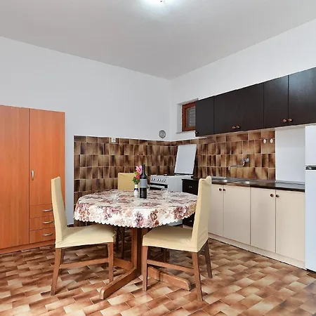 Fuer 3 Personen Ca 35 Qm In Fazana, Istrien Istrische Riviera