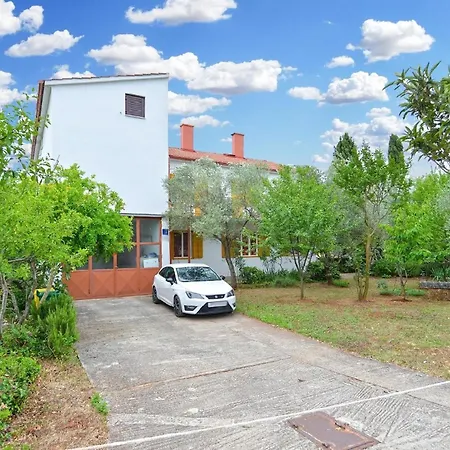 Fuer 3 Personen Ca 35 Qm In Fazana, Istrien Istrische Riviera *